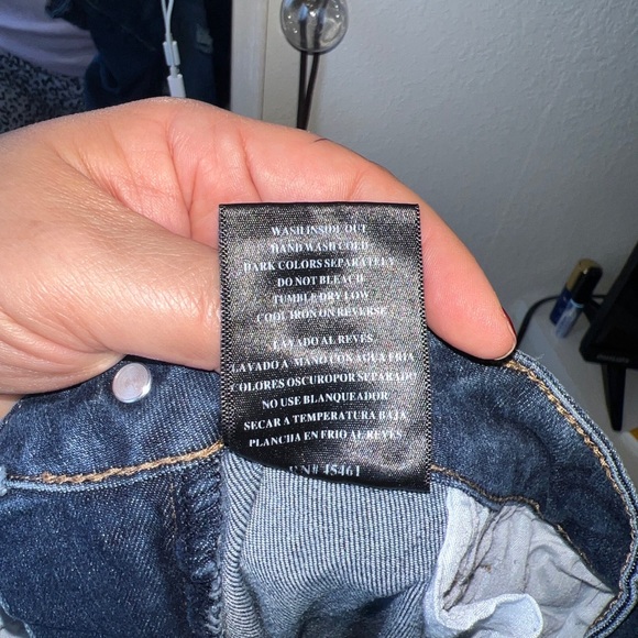 Encore Distressed Jeans - Women's size 5 - Blue, Skinny, Straight - Picture 5 of 5